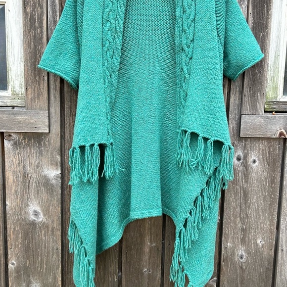 ☘️ Irelandseye Irish Knit Sweater Cardigan Fringe Fairycore sz S - Picture 8 of 8